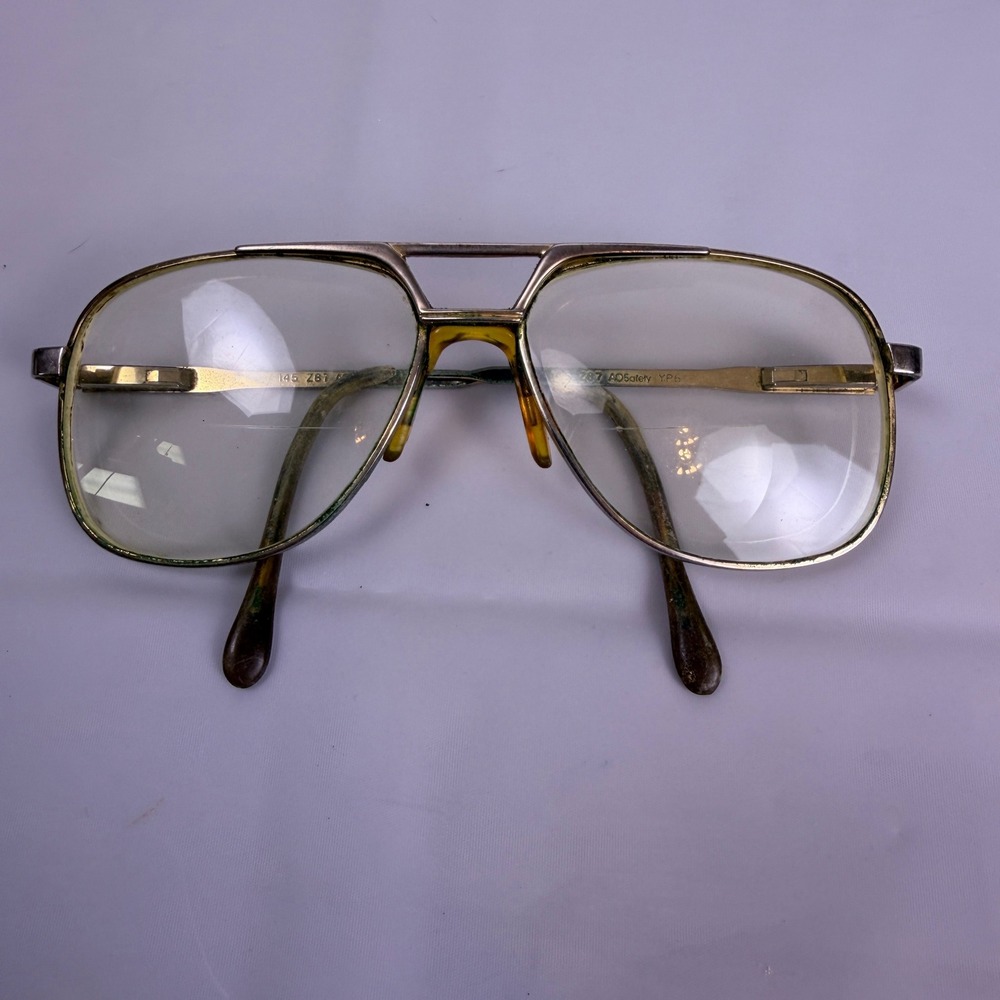 Vintage American Optical AO Safety Glasses Aviator Gold Tone Z87 50-15 145 YP6
